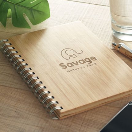 Carnet de Notes A5 en Bambou – Écriture Naturelle et Élégante