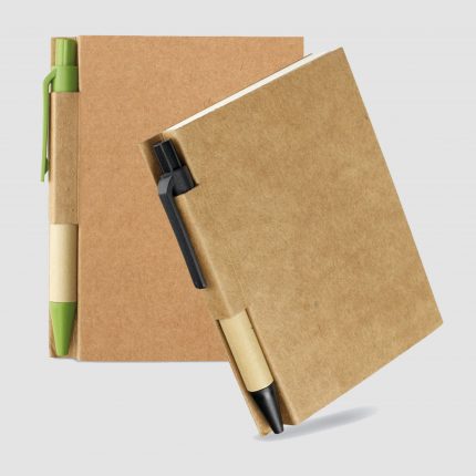 Cahier éco-conçu avec Stylo Assorti – Simplicité, Harmonie et Engagement Durable