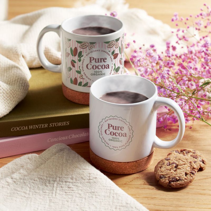 Mug en céramique avec base en liège