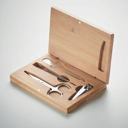 Set Manucure 4 pièces en Bambou