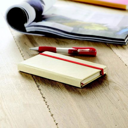 Carnet A6 à Couverture Rigide en Papier Recyclé – Élégance et Écologie