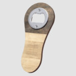 Ouvre-porte magnétique en bois