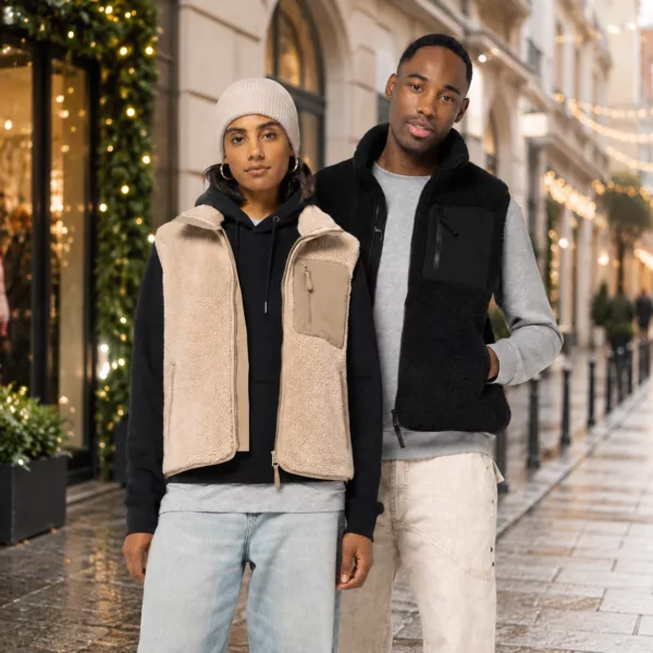 9c1f68b2-d00c-4fb8-b5e9-5f373b6e03a7 Bodywarmer sherpa unisexe écoresponsable personnalisé – Image 1