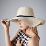 Chapeau d’Été à Bord Large Marbella