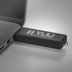 Clé USB Lumineuse en ABS personnalisée - 60 x 22,5 x 10 mm