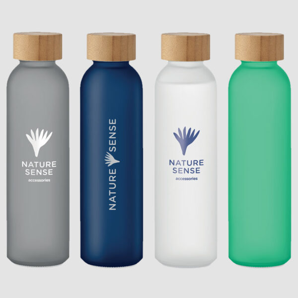 Bouteille en Verre Givré avec Couvercle en Bambou – Image 1