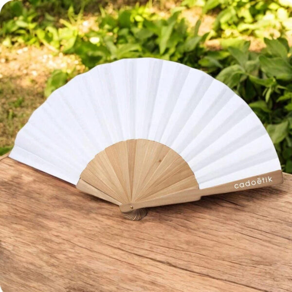 Éventail en Bois et Tissu RPET – Image 1