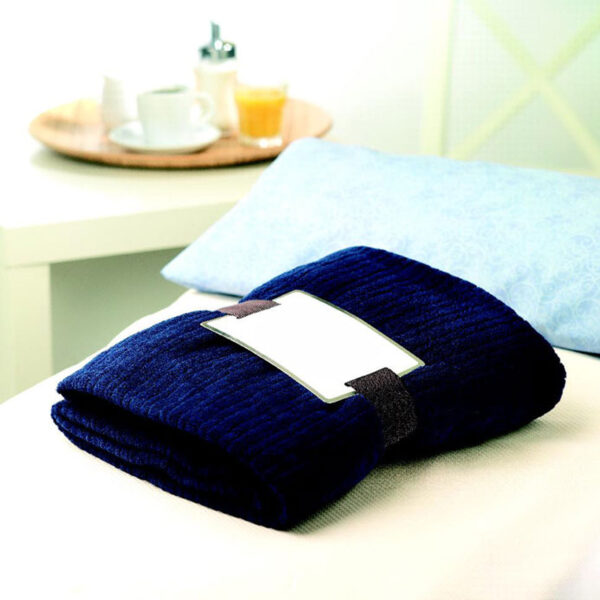 Couverture polaire 240 g/m² avec ruban – Image 1