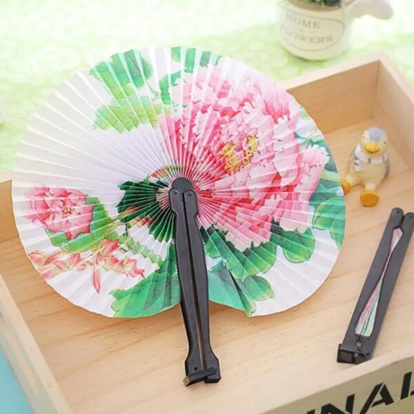 MPFN04-0.jpg Éventail en plastique personnalisé – Image 1