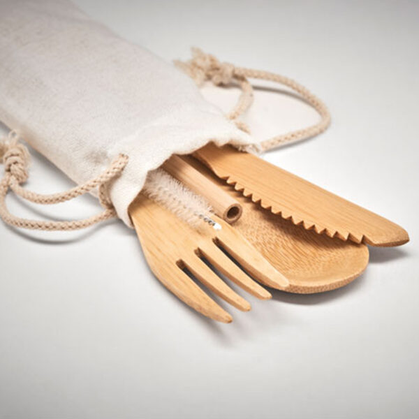 Set de couverts en bambou réutilisables avec pochette en toile – Image 1