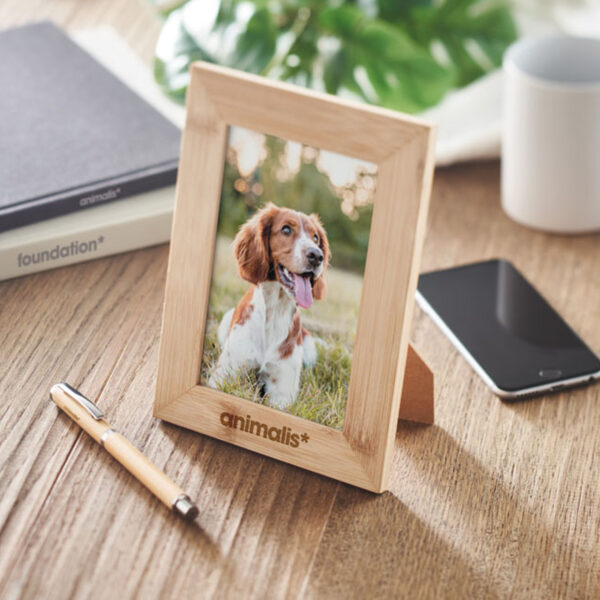 mo6653.jpg Cadre Photo en Bambou – Nature – Image 1