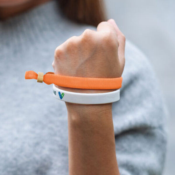 Bracelet Événementiel en Polyester RPET et Bambou – Image 1