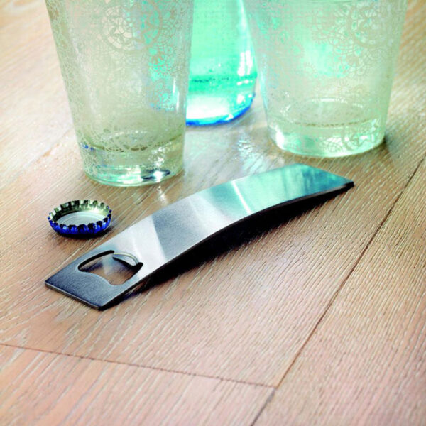 Décapsuleur incurvé en acier inoxydable – Image 1