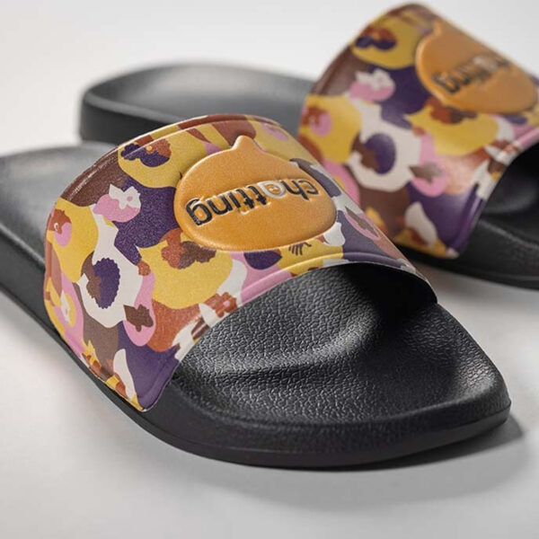 Claquettes antidérapantes unisexes – Image 1